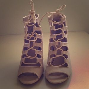 Obsession Rules Lily 6M Lace up shoes